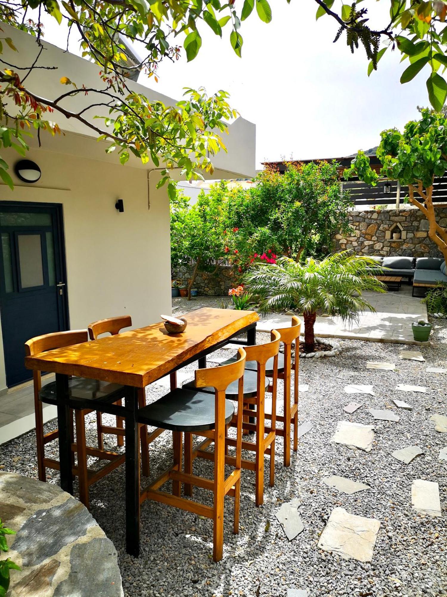 Spacious Maistrali Villa, Private Pool & Garden Rodhákinon Dış mekan fotoğraf