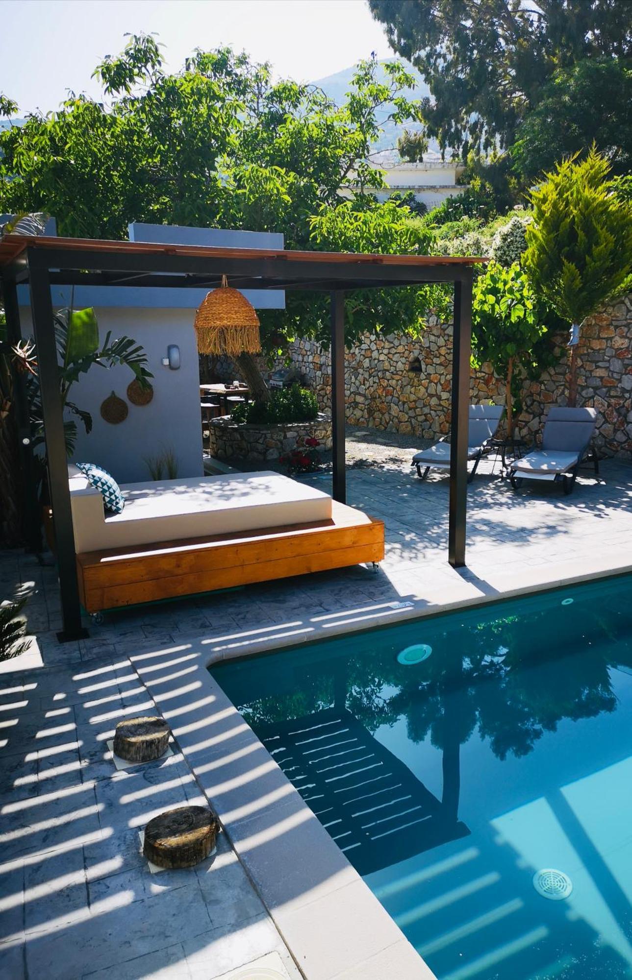 Spacious Maistrali Villa, Private Pool & Garden Rodhákinon Dış mekan fotoğraf