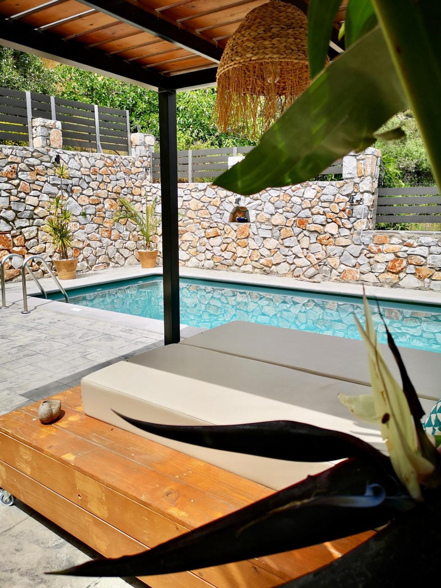 Spacious Maistrali Villa, Private Pool & Garden Rodhákinon Dış mekan fotoğraf