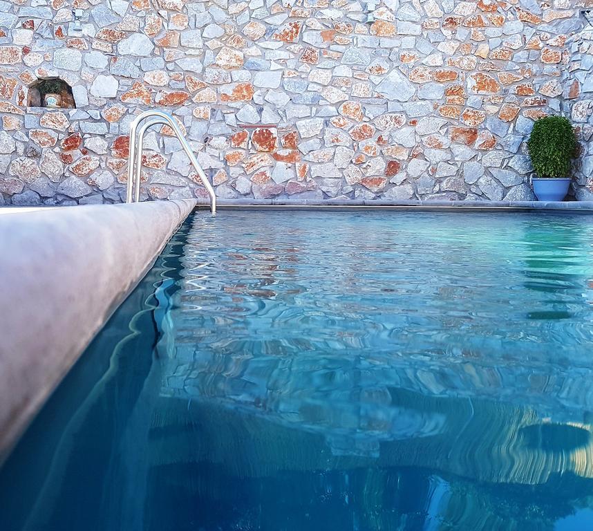 Spacious Maistrali Villa, Private Pool & Garden Rodhákinon Dış mekan fotoğraf